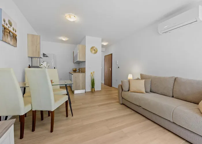 Apartament Matis Near