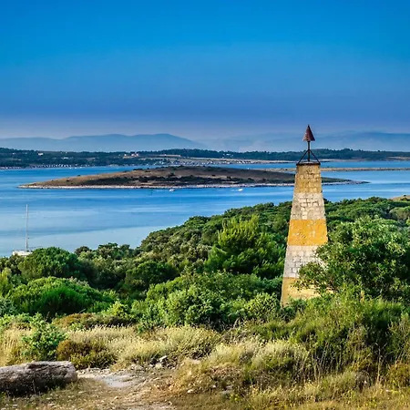 Matis Near Διαμέρισμα Μεντουλίν